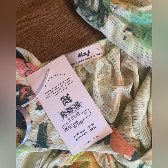 NWT Maji coverup - Picture 2 of 5